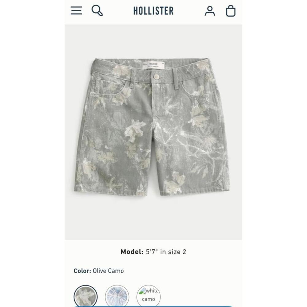 Hollister Low-Rise Baggy Shorts in Olive Camo, Size 6